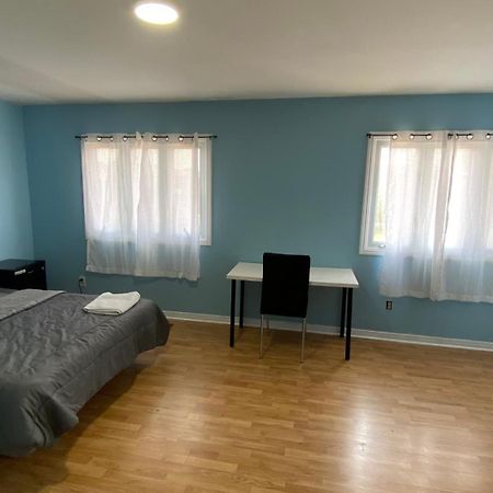 Shelby Apartment มิสซิสซอกา ภายนอก รูปภาพ